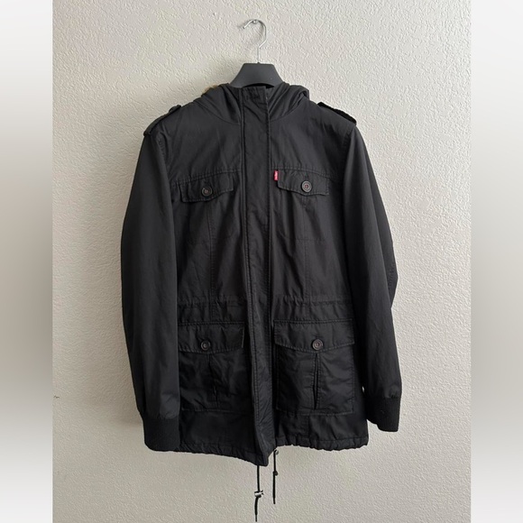 Levi’s women’s black hooded Sherpa parka jacket size large - Picture 1 of 5